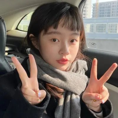 我想变成鸟,所以跳起来